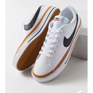 Nike Court Legacy Sneakers